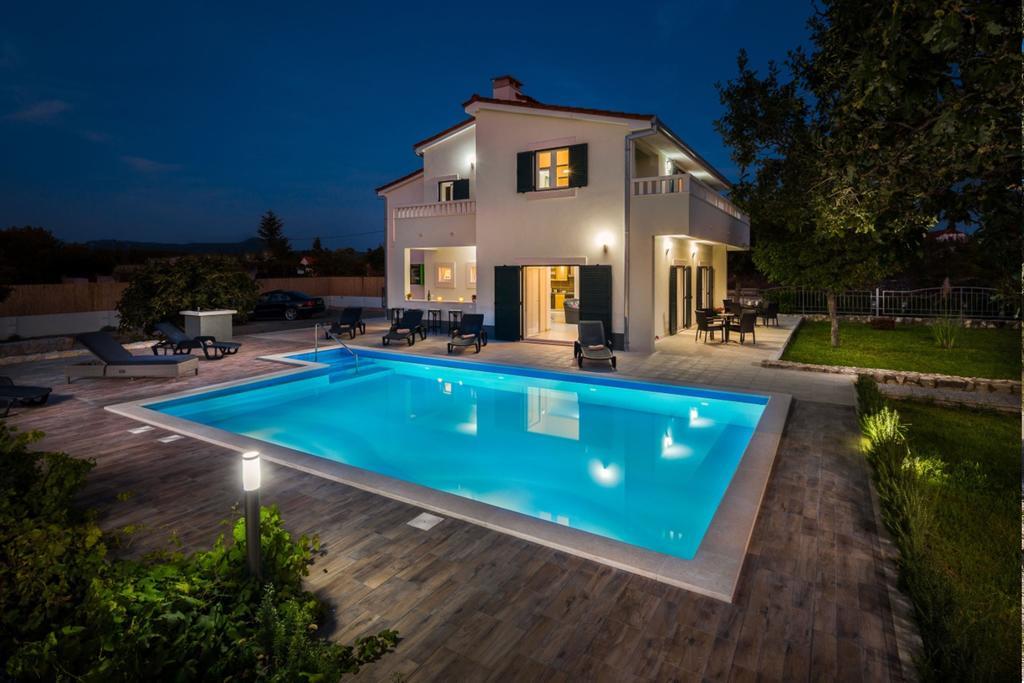 Villa Mery Šestanovac Exteriér fotografie