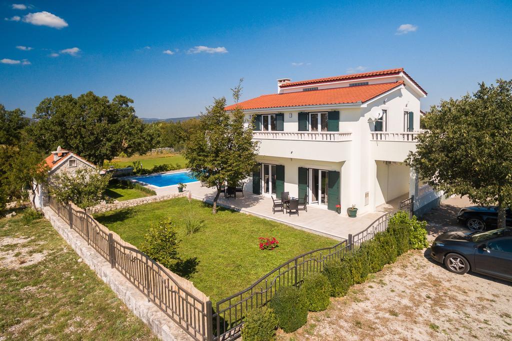 Villa Mery Šestanovac Exteriér fotografie