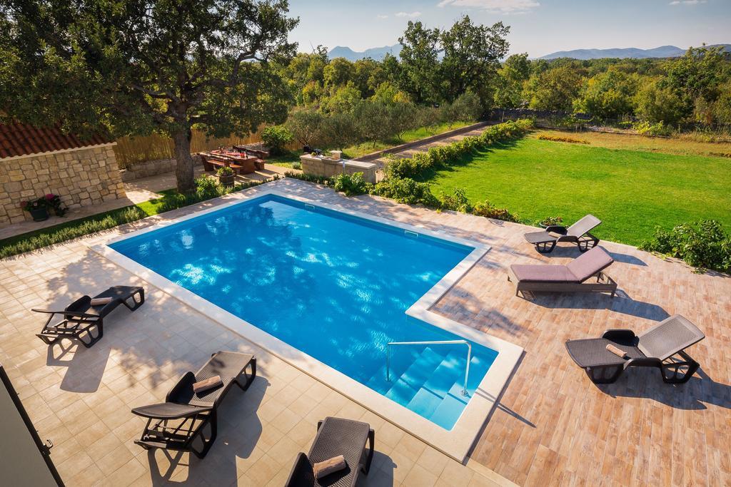 Villa Mery Šestanovac Exteriér fotografie